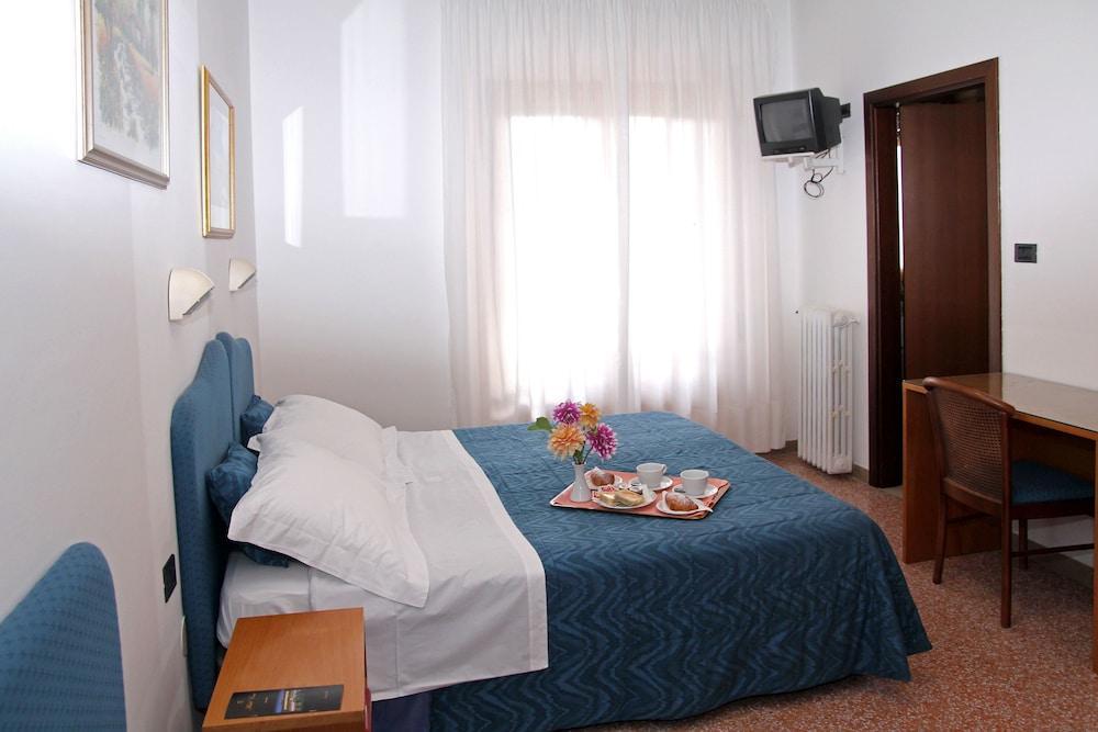 Family Hotel Como Rivisondoli Zewnętrze zdjęcie