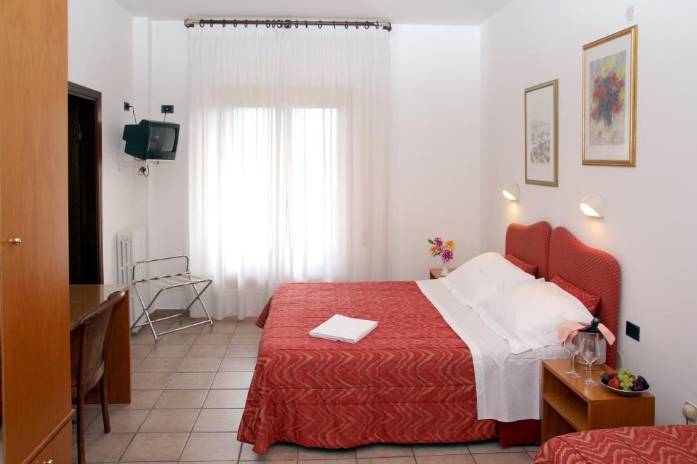 Family Hotel Como Rivisondoli Zewnętrze zdjęcie